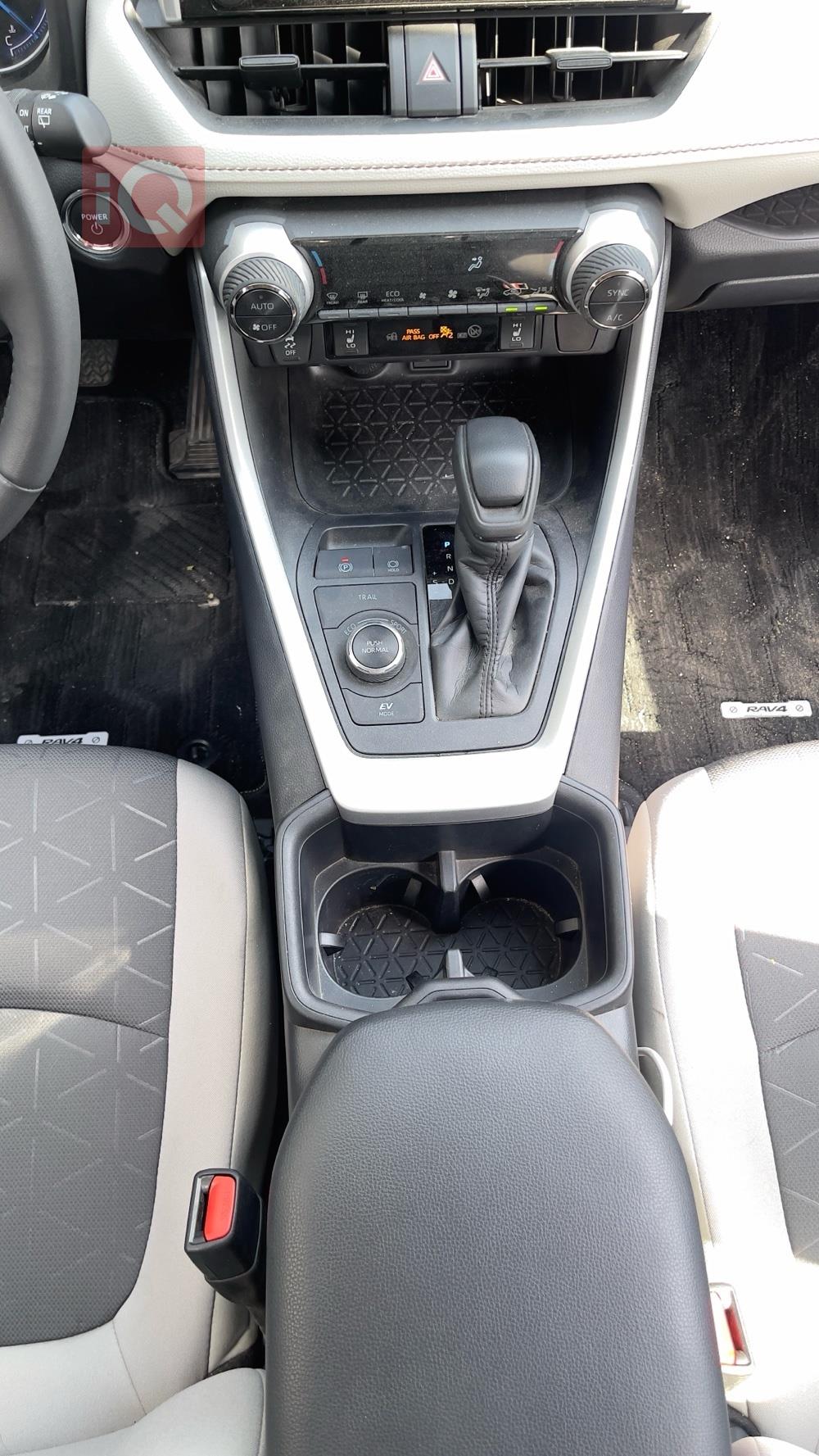 تويوتا راف 4